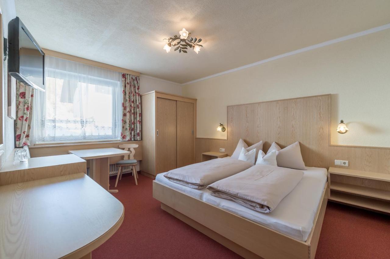 Pension Bergfrieden Обергургль Екстер'єр фото